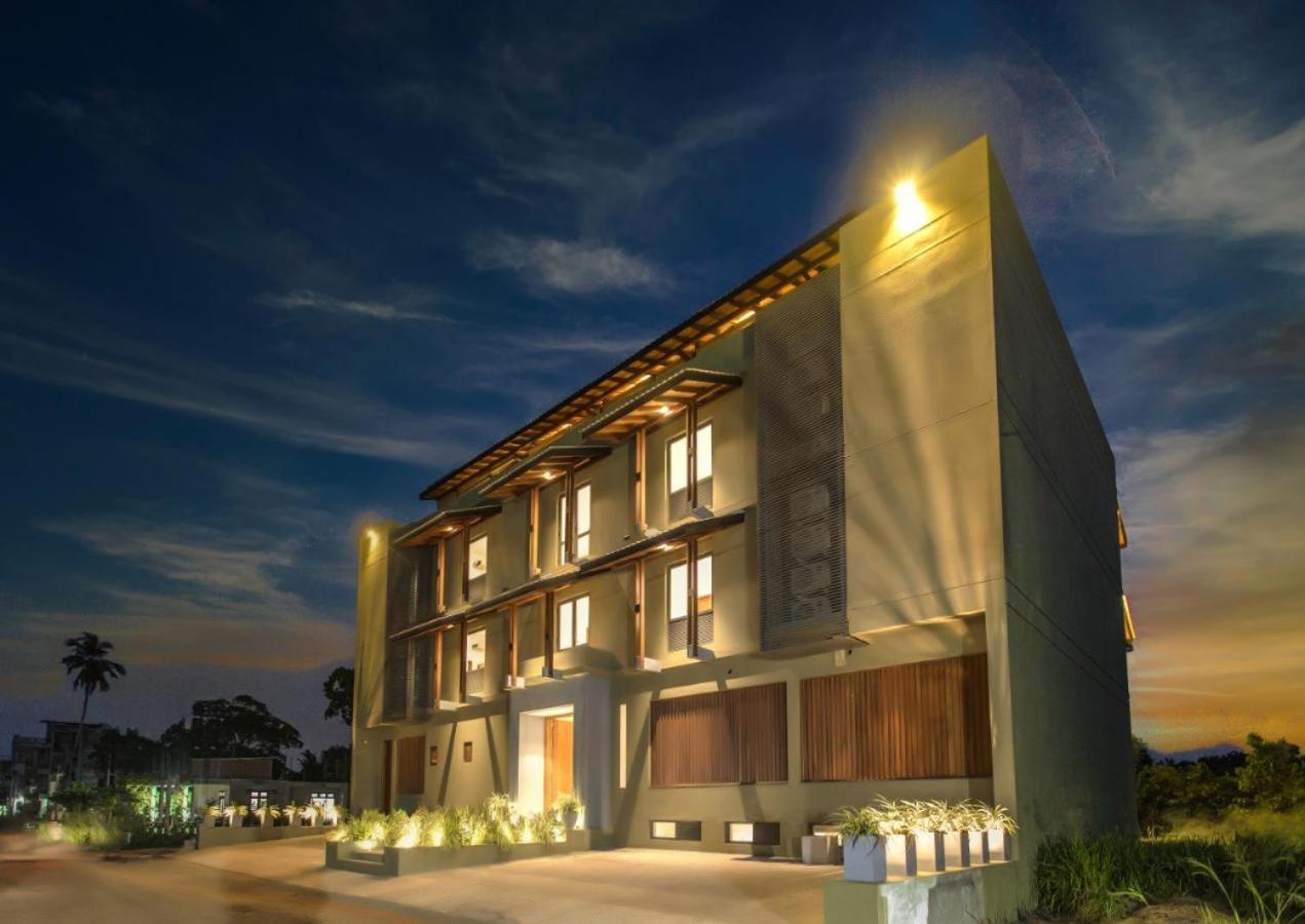 Manthila Hotel Anurâdhapura Extérieur photo